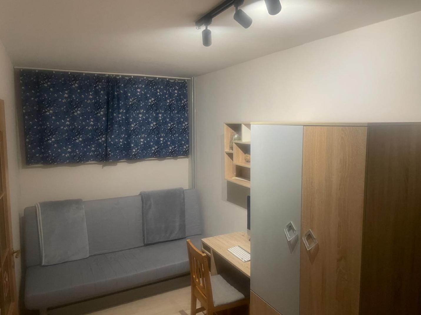 Room, комната, Miedzy Airport Wro A Centrum Apartment